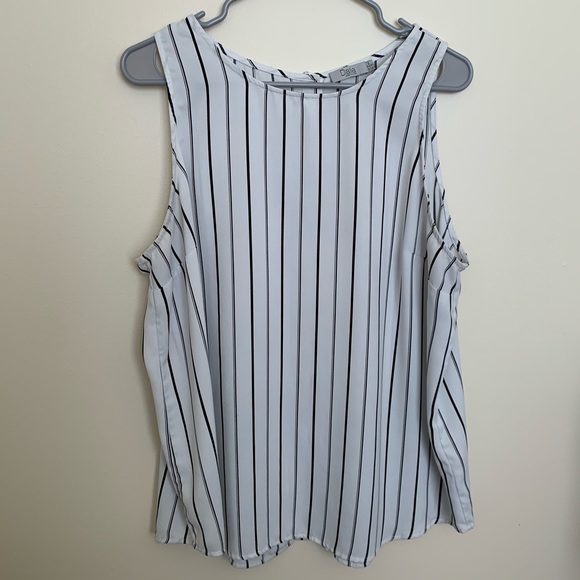 Dalia Tops - Dalia black & white striped sleeveless tank